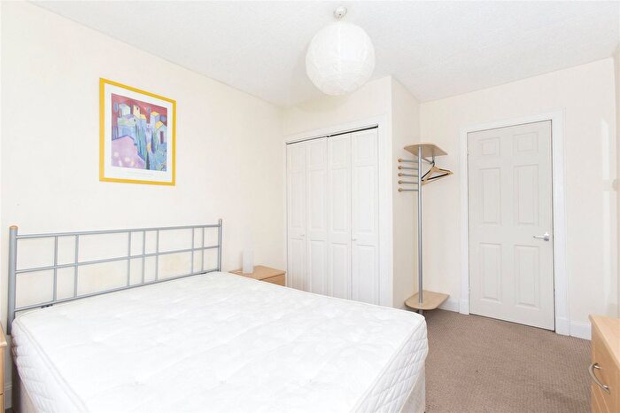 1 Bedroom Flat To Rent In Nicolson Street, Newington, Edinburgh, EH8