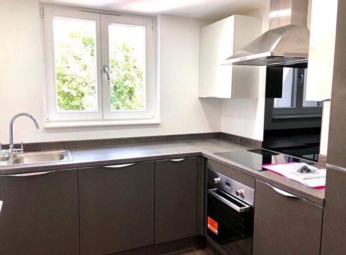 2 Bedroom Property To Rent In Solihull Heights, Birmingham, B26