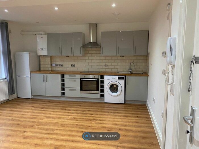 1 Bedroom Flat To Rent In Rufford Road Fl, Liverpool, L6