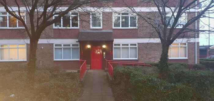 3 Bedroom Flat To Rent In Park Place East, Sunderland, SR2