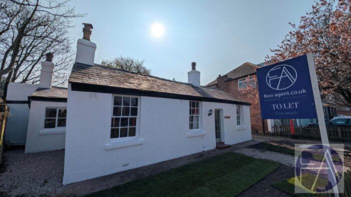 2 Bedroom Cottage To Rent In Botanic Road, Southport, PR9