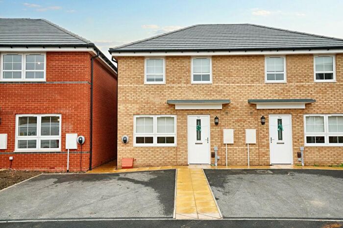 3 Bedroom House To Rent In Campbell Drive, Upper Lighthorne, Leamington Spa, Warwickshire, CV33