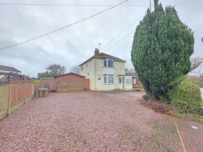 3 Bedroom Detached House For Sale In Pipwell Gate, Saracens Head, PE12