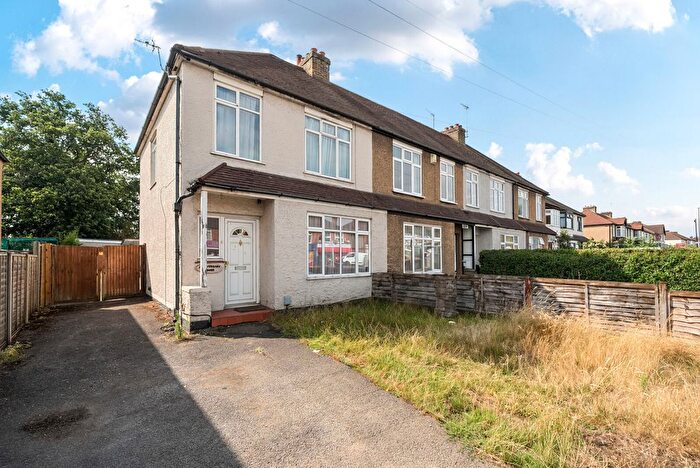 3 Bedroom End Of Terrace House For Sale In Woodham Lane, New Haw, KT15