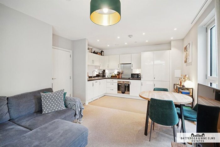 1 Bedroom Flat To Rent In Lowe House, Nine Elms Point, SW8