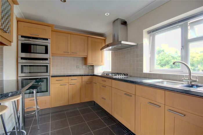 2 Bedroom Apartment To Rent In Virginia Water, Surrey, GU25