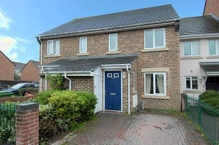 3 Bedroom Terraced House To Rent In Newbury, Berskhire, RG14