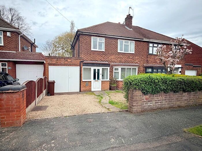 3 Bedroom Semi Detached House For Sale In Long Mill North, Wednesfield, Wolverhampton, WV11