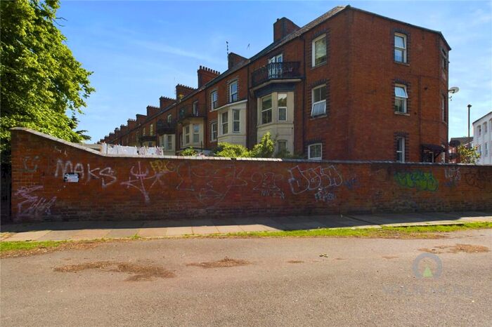 2 Bedroom Flat To Rent In Watkin Terrace, Northampton, NN1