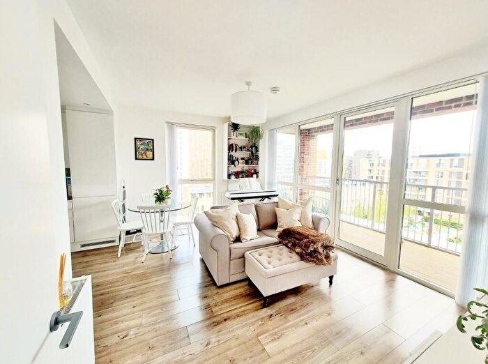 1 Bedroom Flat For Sale In Minnie Baldock Street, Canning Town, E16