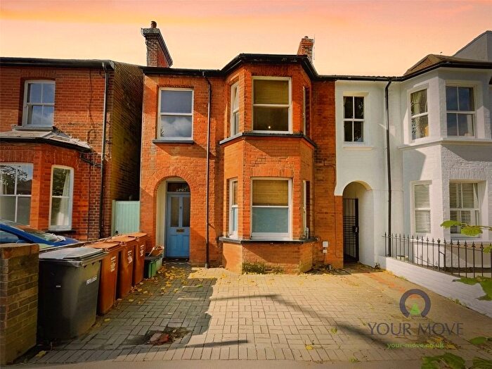 1 Bedroom Flat To Rent In Granville Road, St. Albans, Hertfordshire, AL1