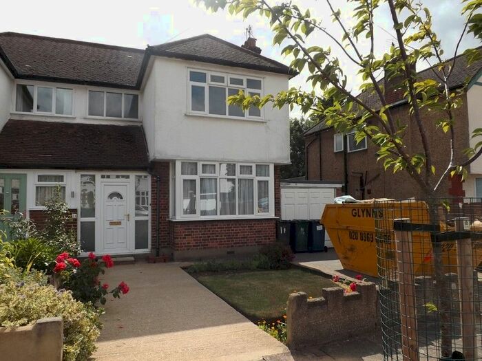3 Bedroom Semi-Detached House To Rent In Beulah Close, Edgware, HA8
