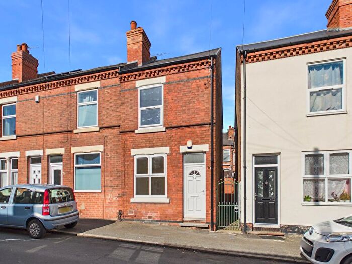 3 Bedroom End Of Terrace House For Sale In Baden Powell Road, Sneinton, Nottingham, NG2