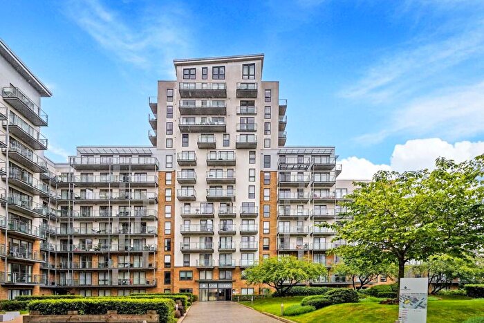 1 Bedroom Flat To Rent In Seven Sea Gardens, Bow, E3