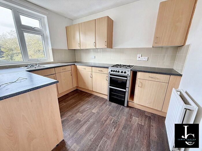 1 Bedroom Flat For Sale In Dalford Court, Telford, TF3