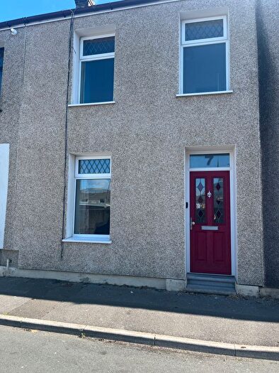 3 Bedroom Terraced House To Rent In Robinson Street, Llanelli, SA15
