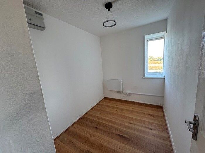 Studio To Rent In Bakers Hill, Clapton, E2