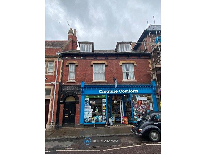 2 Bedroom Flat To Rent In Warwick House, Ross On Wye, HR9