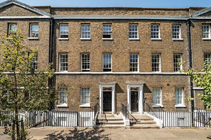2 Bedroom Flat For Sale In The Terrace., Longshore, London, SE8