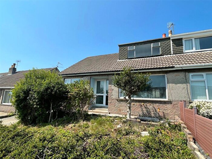 3 Bedroom Semi Detached House For Sale In Oak Drive, Halton, Lancaster, Lancashire, LA2
