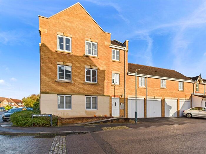 2 Bedroom Apartment To Rent In Baynton Meadow, Bristol, BS16