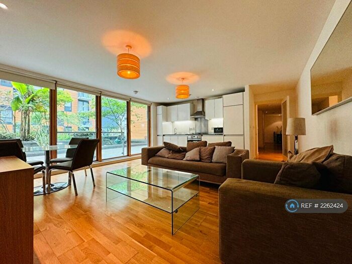 2 Bedroom Flat To Rent In Halcyon, Reading, RG1