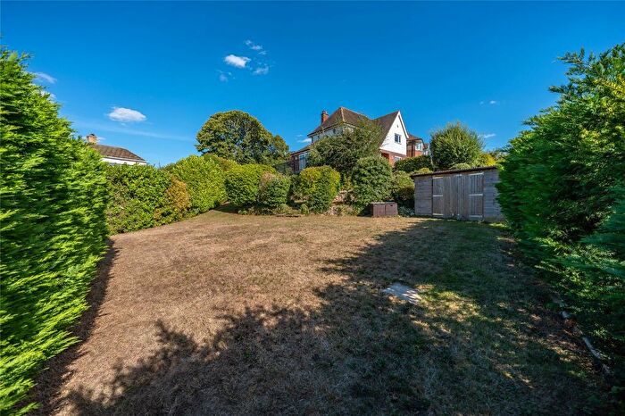 4 Bedroom Detached House For Sale In North Way, Penenden Heath, Maidstone, ME14