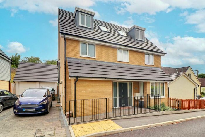 5 Bedroom Detached House To Rent In Parkland Place, Newport, Saffron Walden, CB11