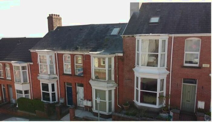 3 Bedroom Flat To Rent In Hawthorne Avenue, Uplands, Swansea SA2