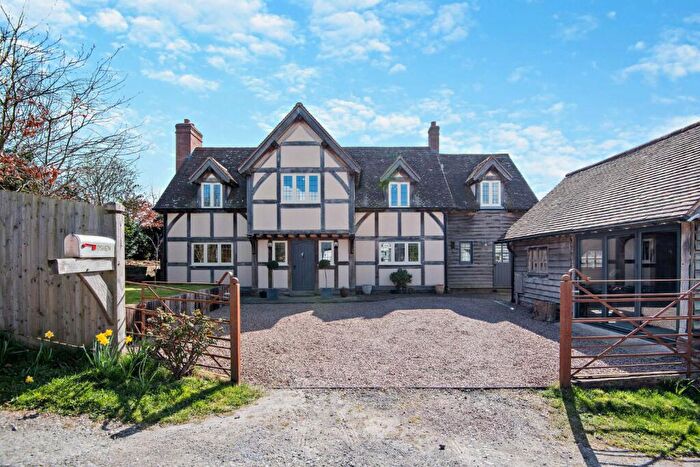 4 Bedroom Detached House For Sale In Ashperton Road, Ashperton, Ledbury, Herefordshire, HR8