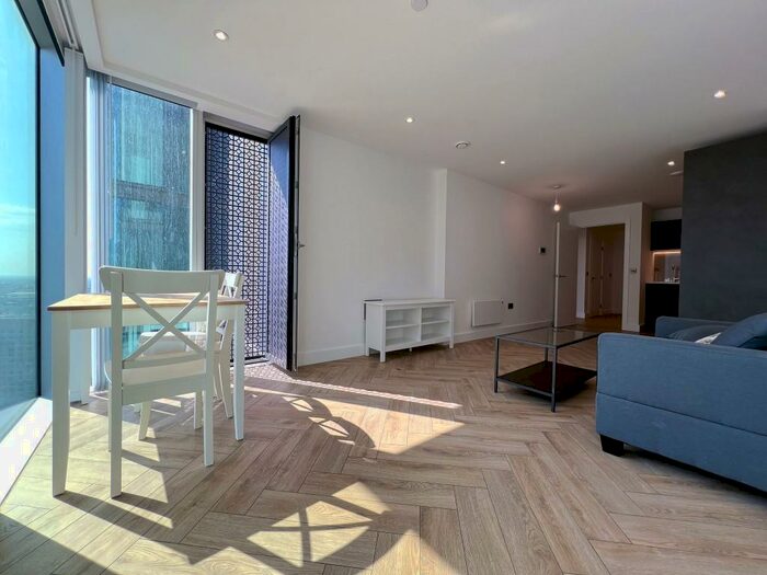 1 Bedroom Apartment To Rent In Silvercroft Street, Manchester, Greater Manchester, M15