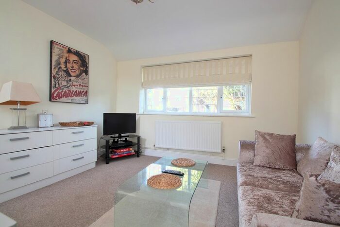 1 Bedroom Cottage To Rent In North Foreland Road, Broadstairs, CT10
