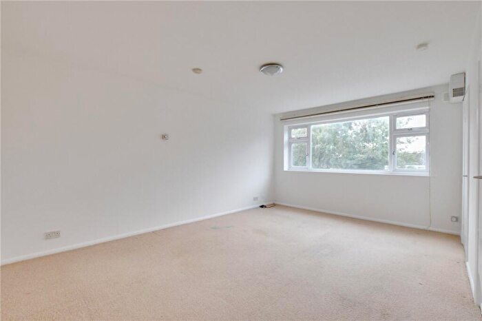 Apartment For Sale In Belgrave Court, Shooters Hill Road, Blackheath, London, SE3