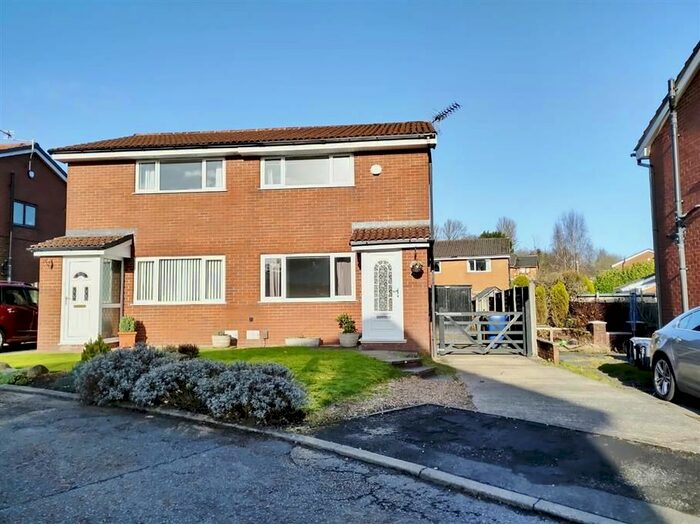 2 Bedroom Property To Rent In Clover Field, Clayton Le Woods, Chorley, PR6