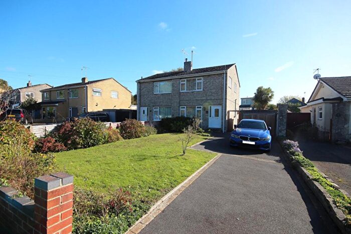 3 Bedroom Semi-Detached House For Sale In Petersham Road, Poole, Dorset, BH17