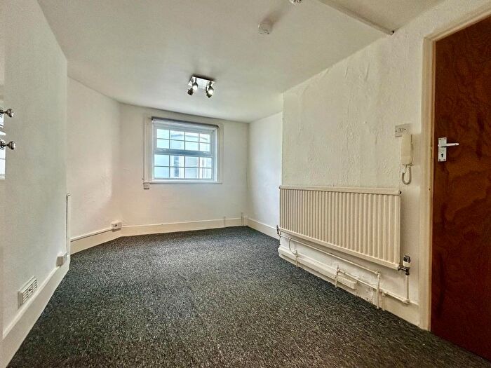 Studio To Rent In Margaret Street, Brighton, BN2