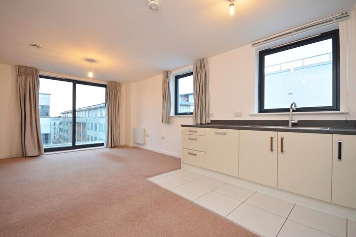 2 Bedroom Apartment To Rent In Canons Way, Bristol, BS1