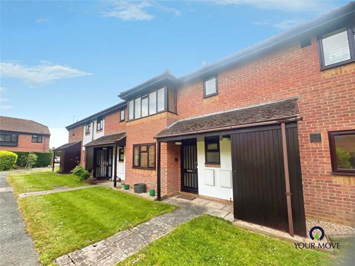 2 Bedroom Flat To Rent In Aldwick Felds, Bognor Regis, West Sussex, PO21
