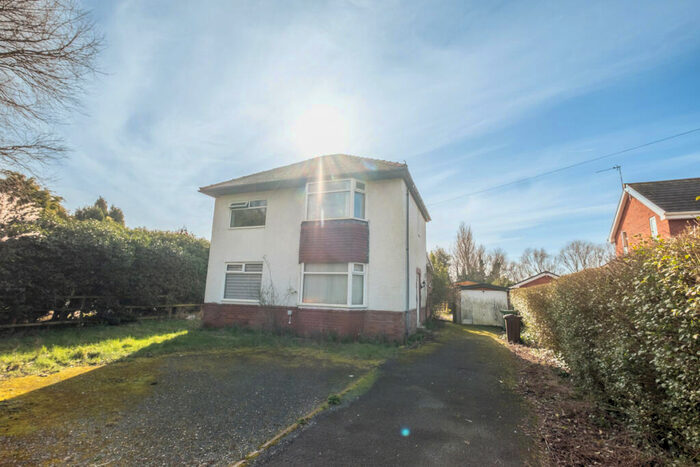 3 Bedroom Detached House For Sale In Division Lane, Blackpool, FY4