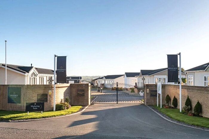 2 Bedroom Park Home For Sale In Poundstock, Bude, Cornwall, EX23