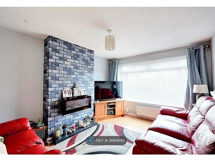 3 Bedroom Semi-Detached House To Rent In Kennedy Drive, Stapleford, Nottingham, NG9