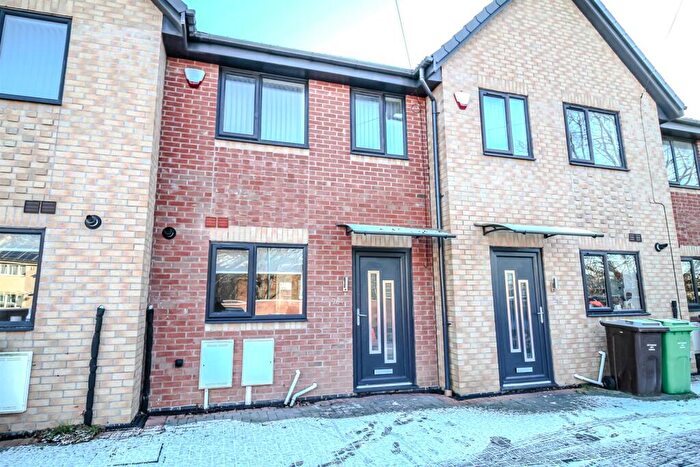 3 Bedroom Terraced House To Rent In Gordon Road, Thorneywood, Nottingham, NG3