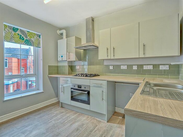 1 Bedroom Flat To Rent In Wharf Lane, Chesterfield, Derbyshire, S41