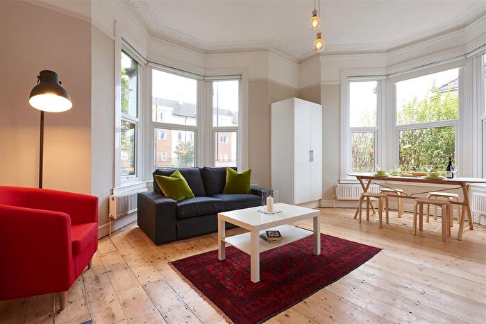 3 Bedroom Flat For Sale In Ashley Down Road, Bristol, BS7