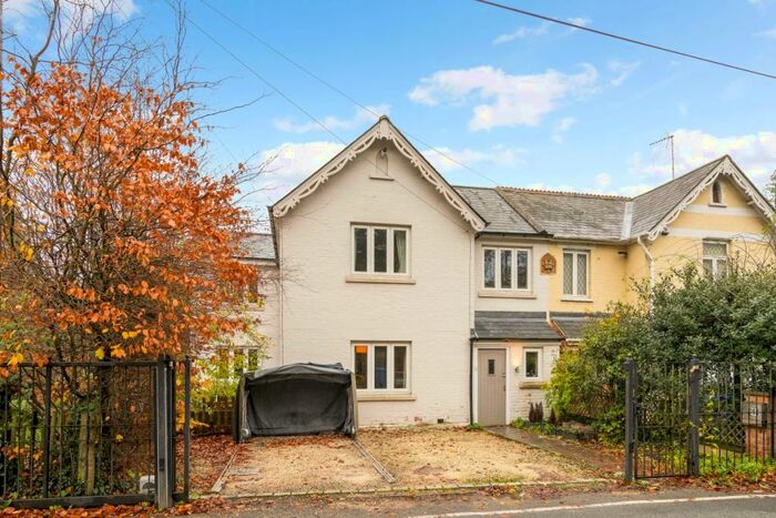 3 Bedroom Semi-Detached House To Rent In Blacknest Gate Road, Ascot, SL5