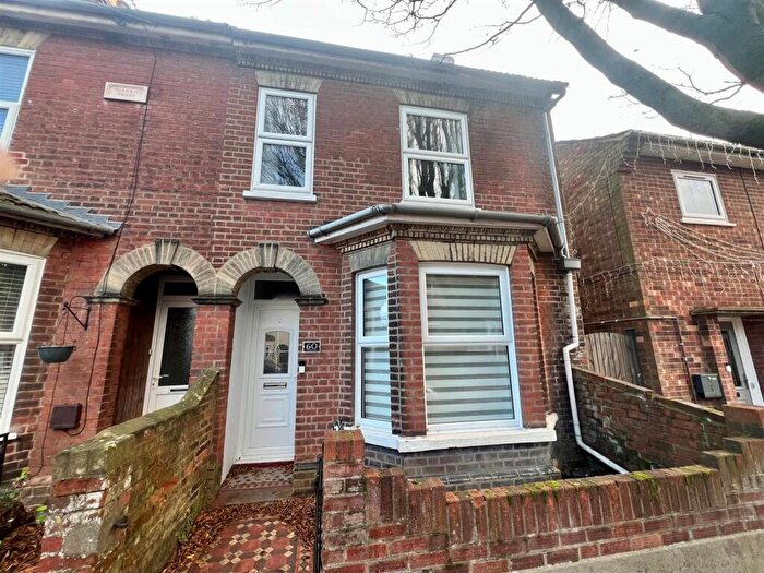 3 Bedroom End Of Terrace House For Sale In Ipswich Road, Lowestoft, NR32