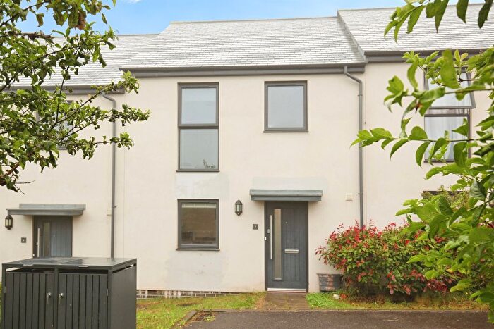 3 Bedroom Terraced House For Sale In Applegate Way, Kingsbridge, TQ7