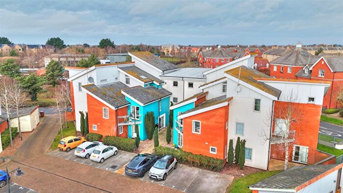 2 Bedroom Flat For Sale In Downham Boulevard, Ipswich, IP3