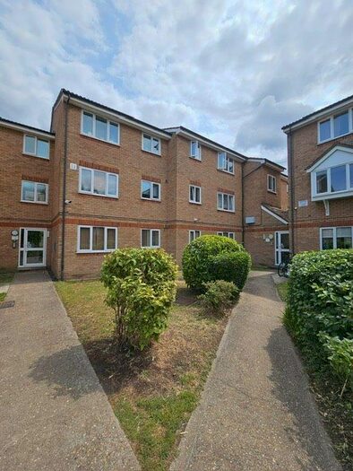 1 Bedroom Terraced House To Rent In Thant Close, London, E10