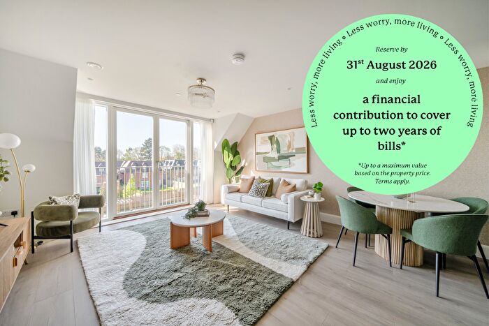 3 Bedroom Retirement Property For Sale In Hobbs Close, West Byfleet, KT14